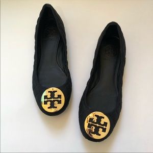 Tory Burch quilted Reva Flat with gold logo 6.5